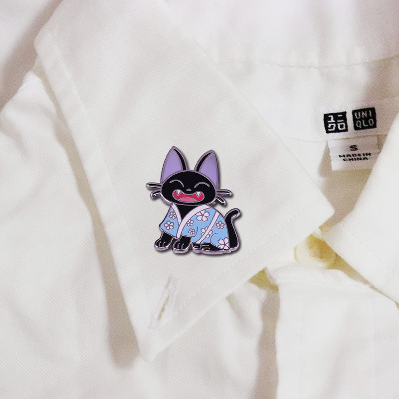 Blue Kimono Gigi Cat Pin