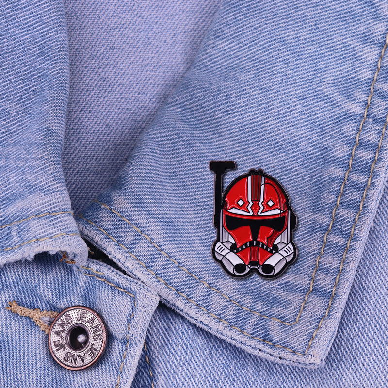 The Mandalorian Boba Fett Helmet Star Wars Pin