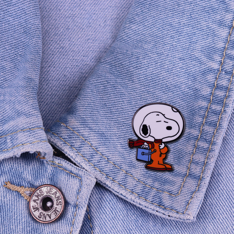 Peanuts Astronaut Snoopy Pin