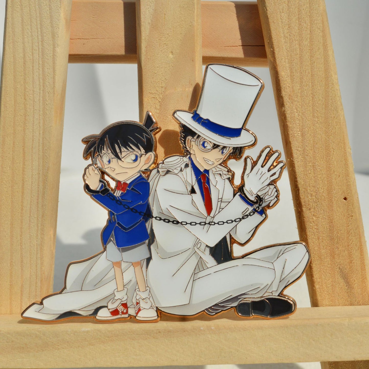 Detective Conan: Kaito Kid vs. Conan Edogawa Pin