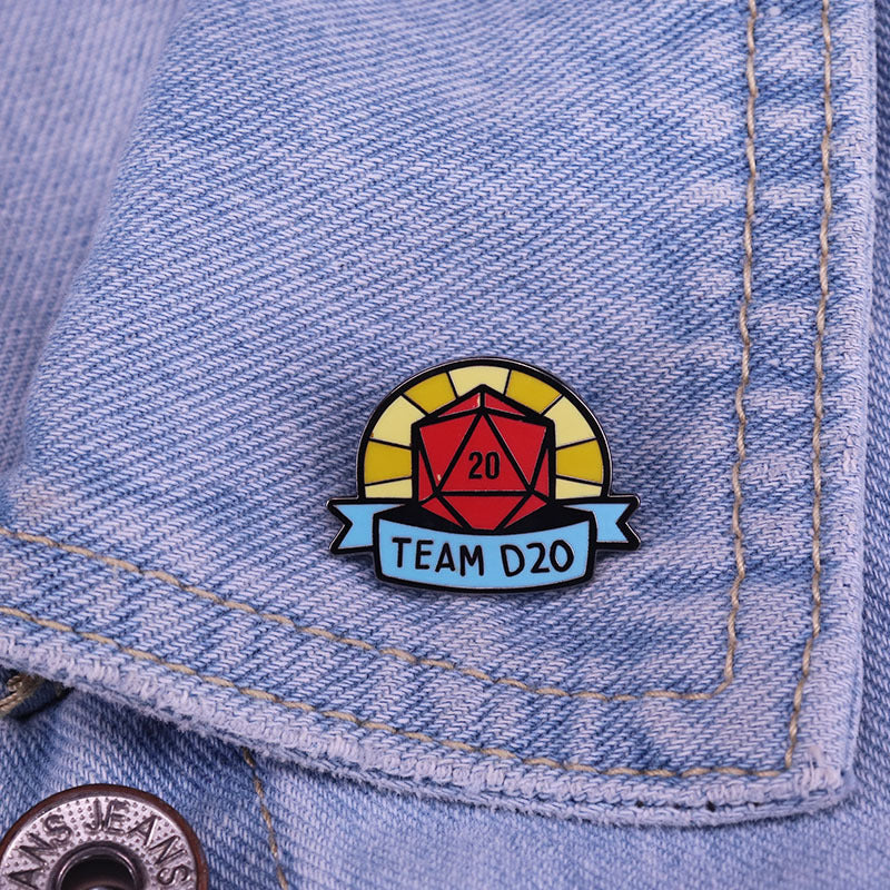 D20 Team Dice Pin