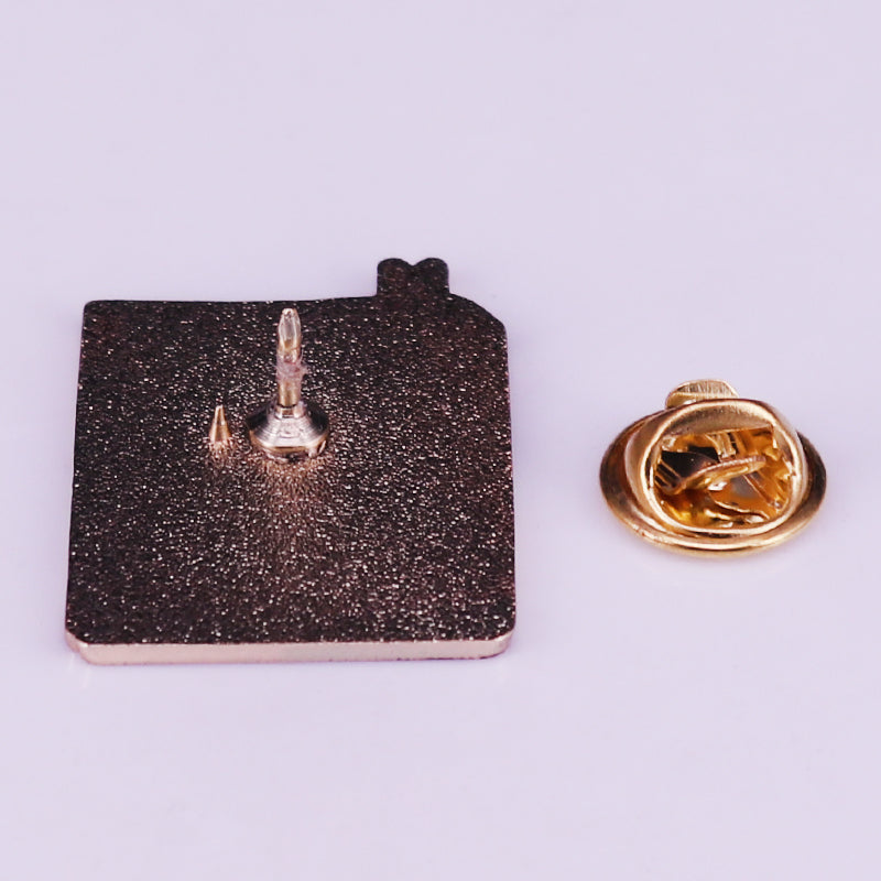 Alice'S Adventures In Wonderland Pin