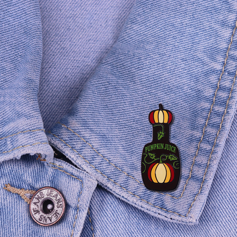 Harry Potter Wizarding World Pumpkin Juice Bottle Pin