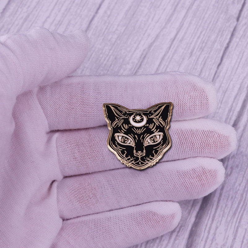 Mysterious Animal Black Cat Pin