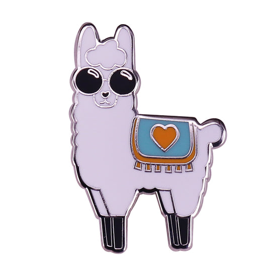 front view of Alpaca Pin