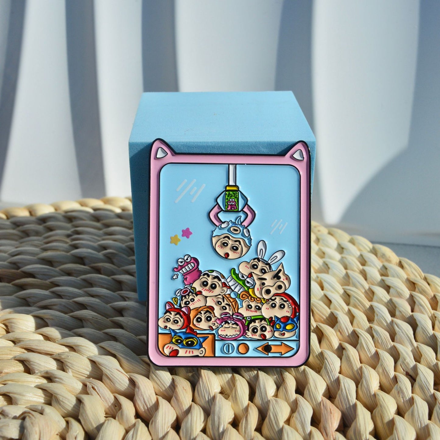 Crayon Shin-chan Claw Machine Pin