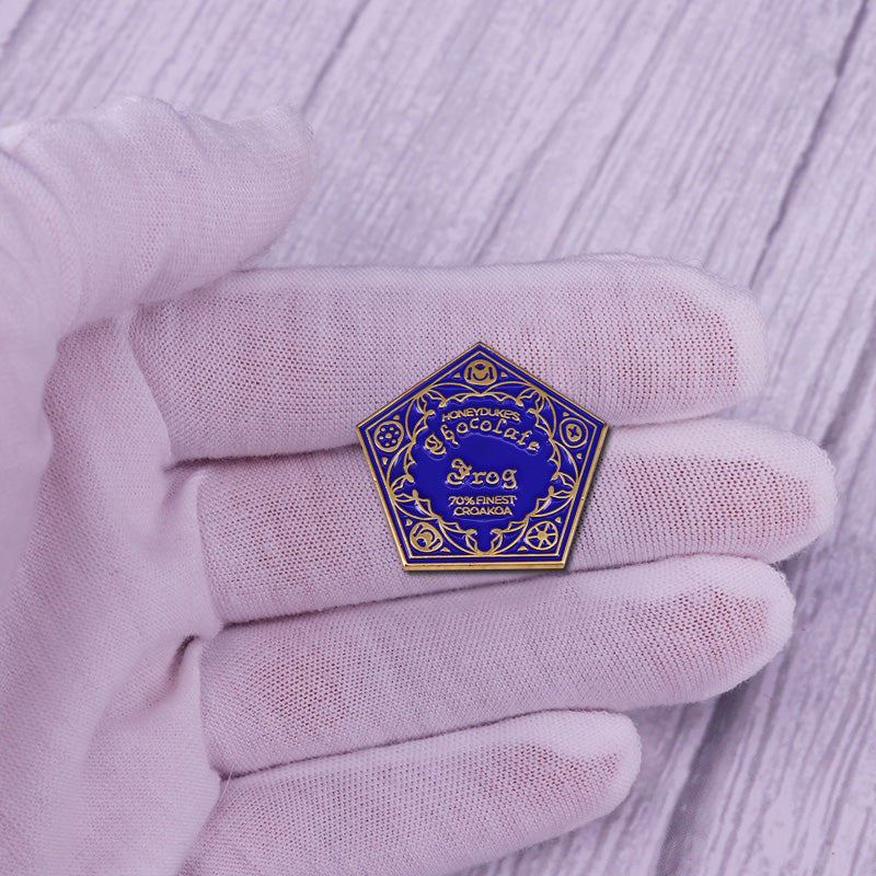 Chocolate Frogs Honeydukes Candy Box Harry Potter Pin
