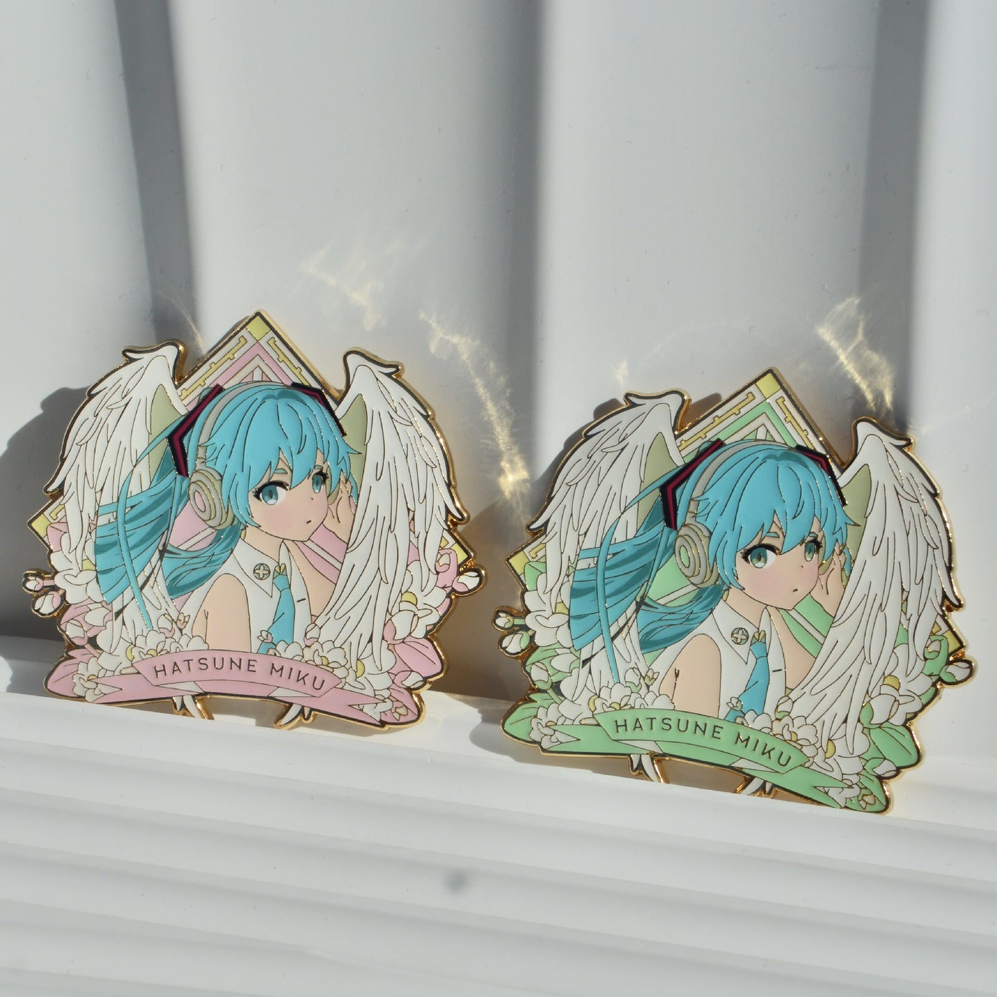Hatsune Miku Angel Pin