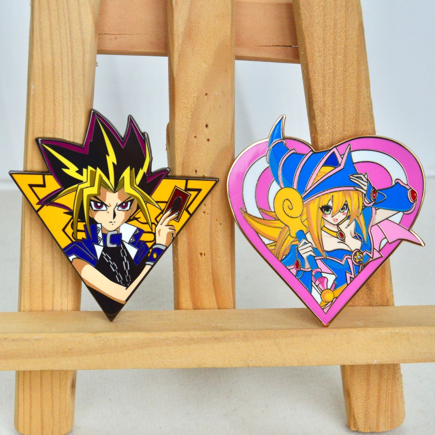 Yu-Gi-Oh! Atem Dark Magician Girl Pin