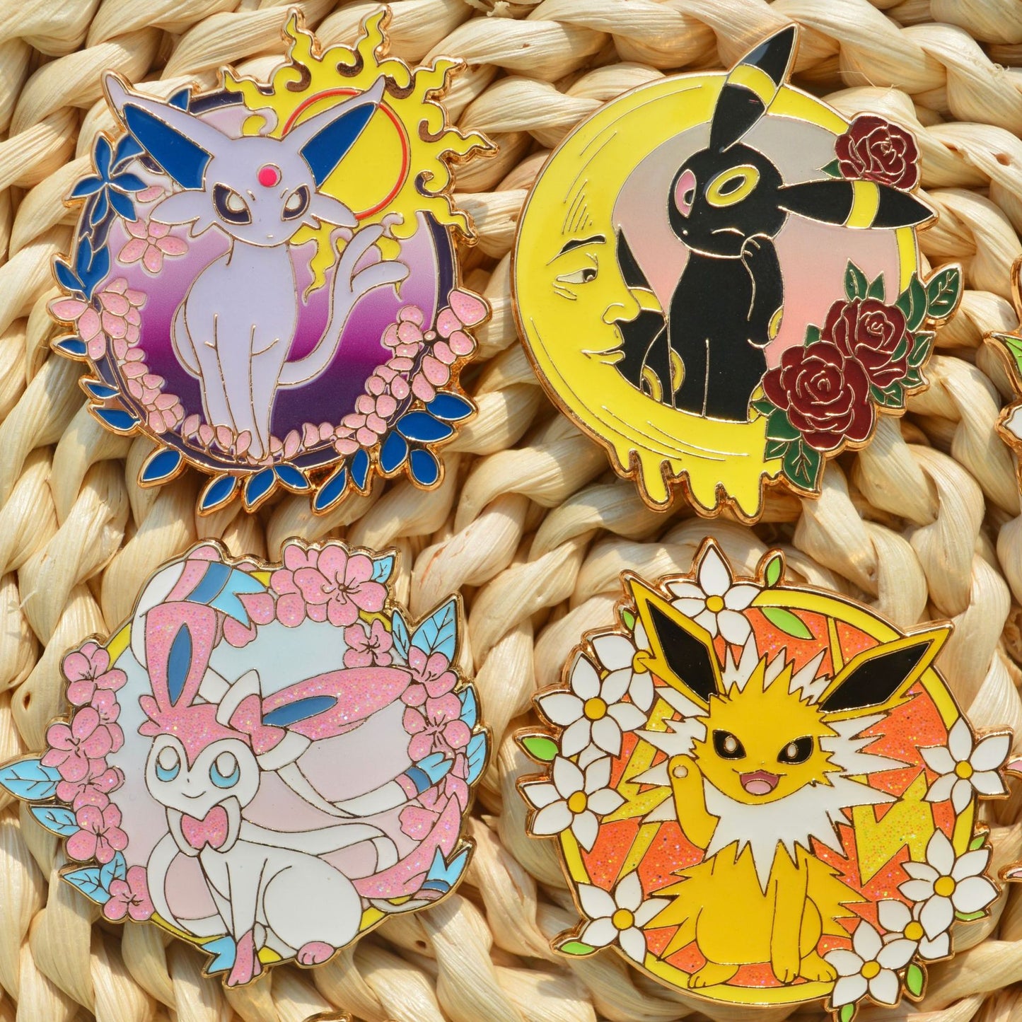 Pokémon Eevee Pocket Monsters Pin