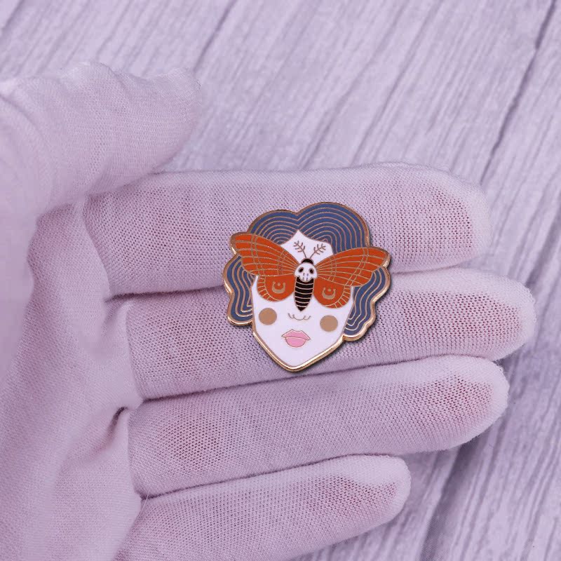 Skull Moth Girl Death'S-Head Hawkmoth Pin
