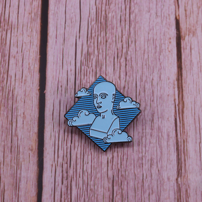 Head In The Clouds - Daydream Pin