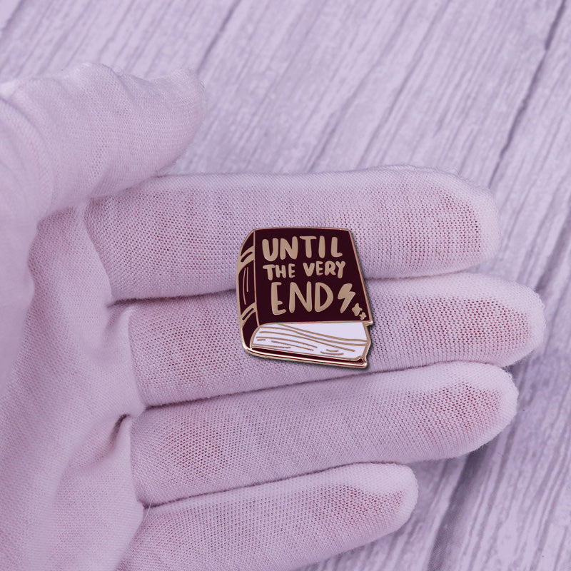 Until The End - Book Harry Potter Magic Pin