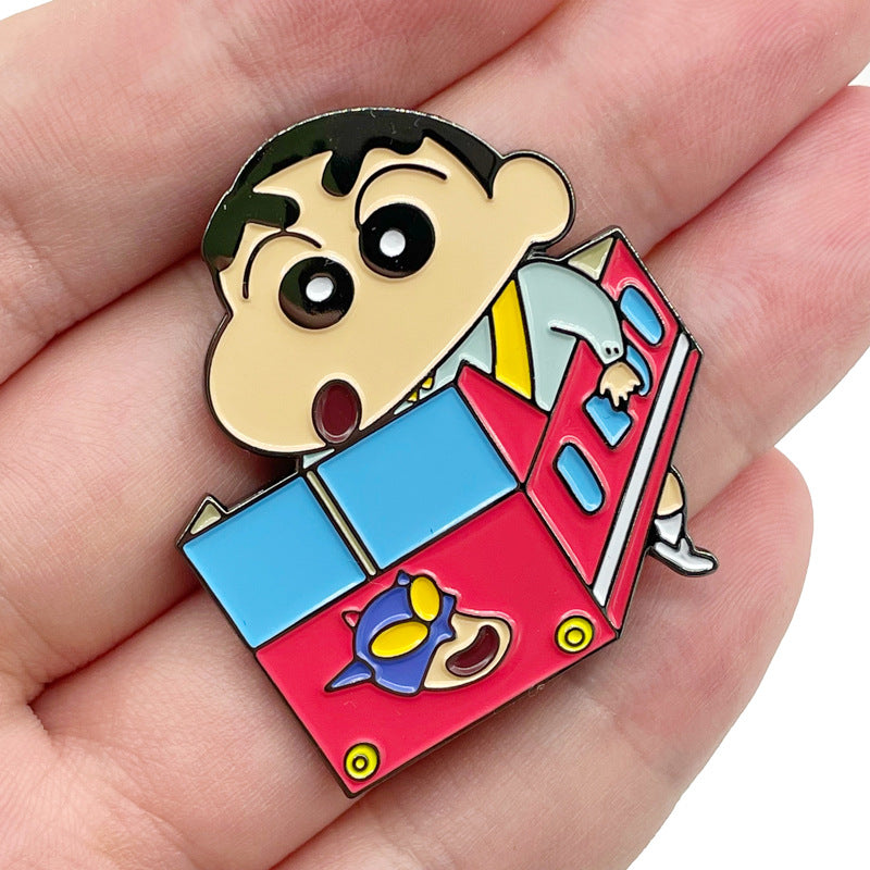 Crayon Shin-chan Dynamic Superman Cardboard Toy Cartoon Pin