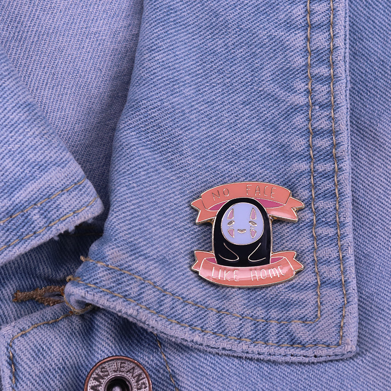 No Face Like Home Pin