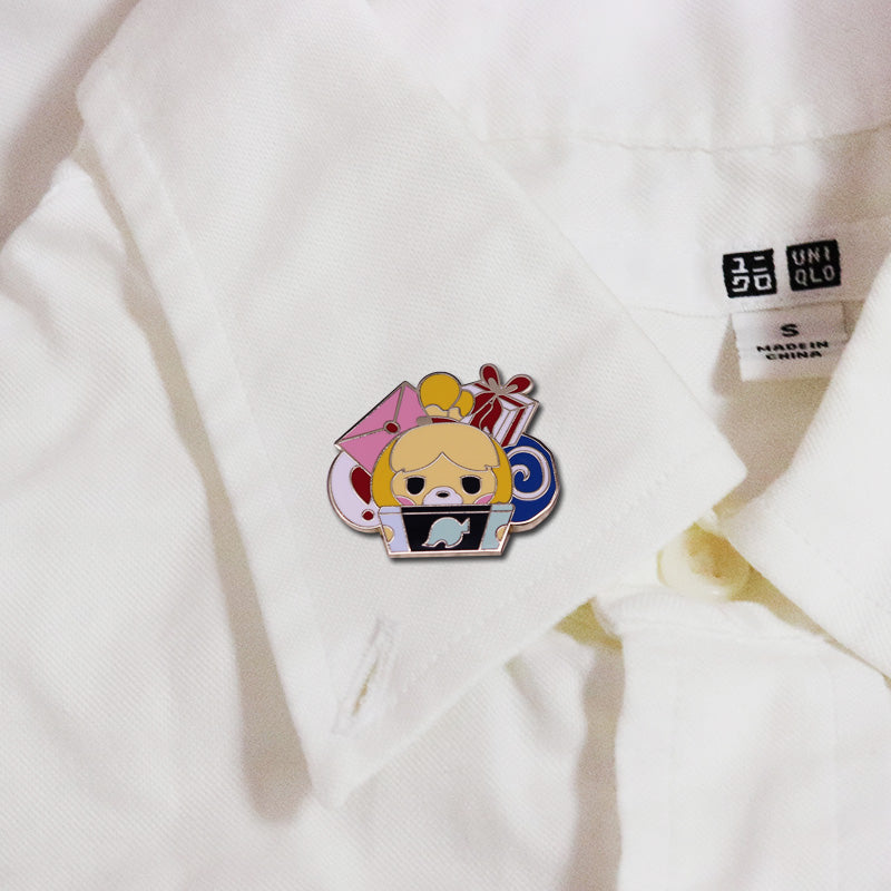 Animal Crossing Isabelle Island Pin