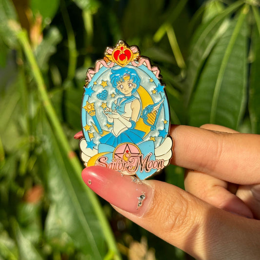 Sailor Moon Usagi Tsukino Rei Hino Makoto Kino Ami Mizuno Minako Aino Pin