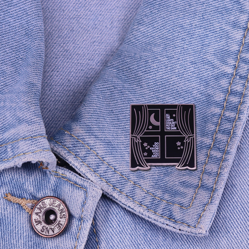 Harry Styles Single Lights Up Pin