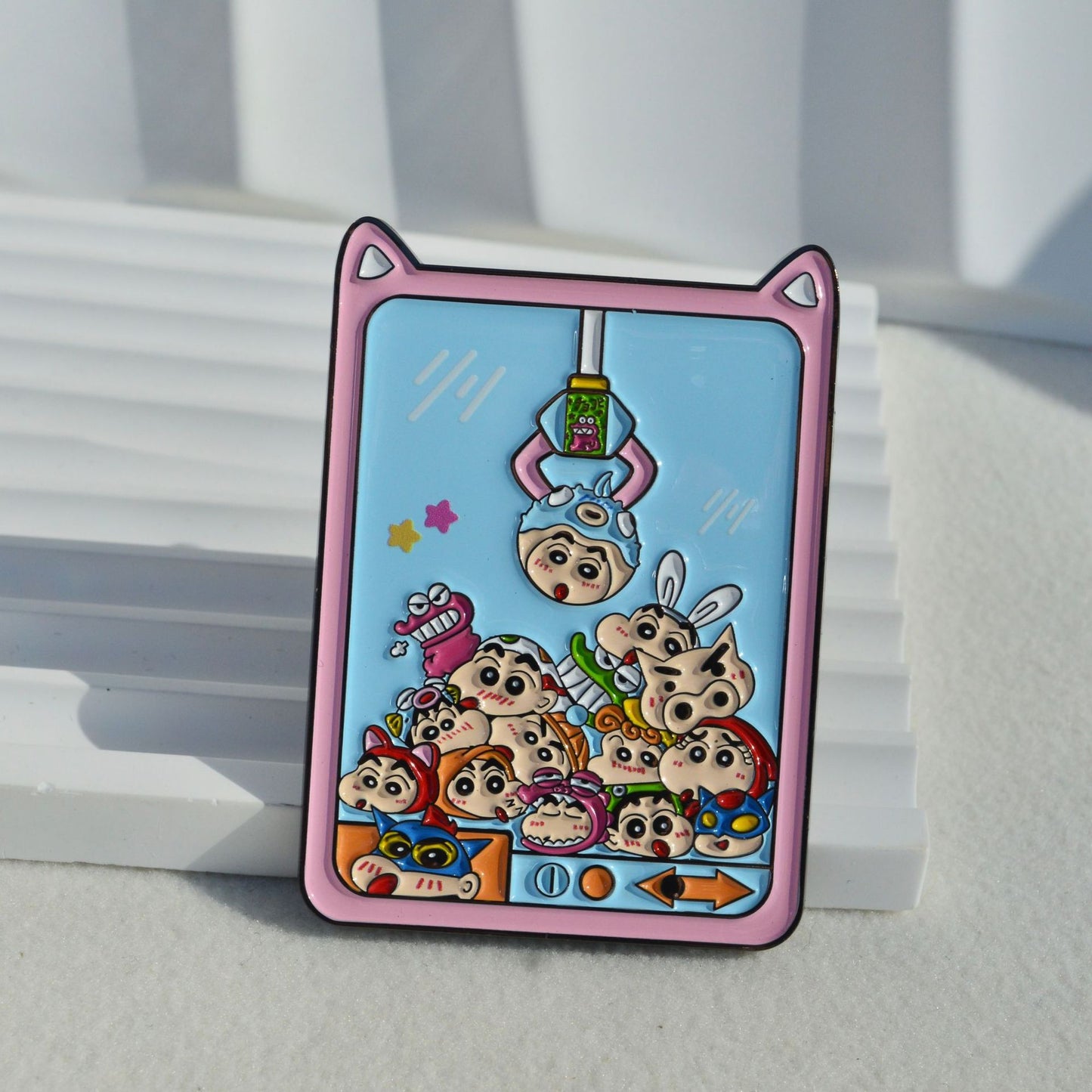 Crayon Shin-chan Claw Machine Pin