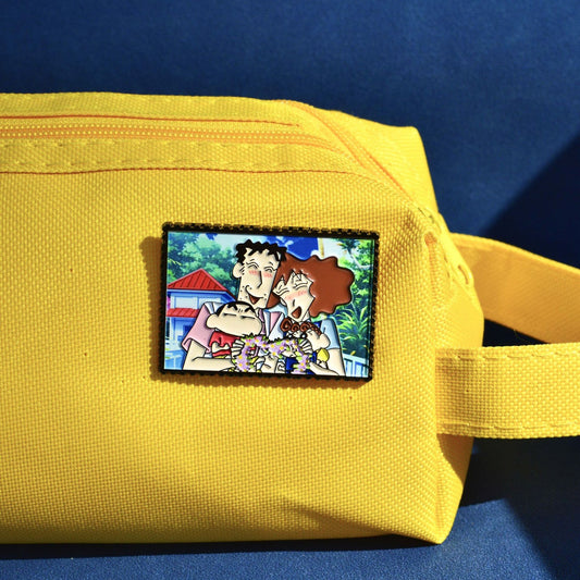 Crayon Shin-chan Family Portrait Pin