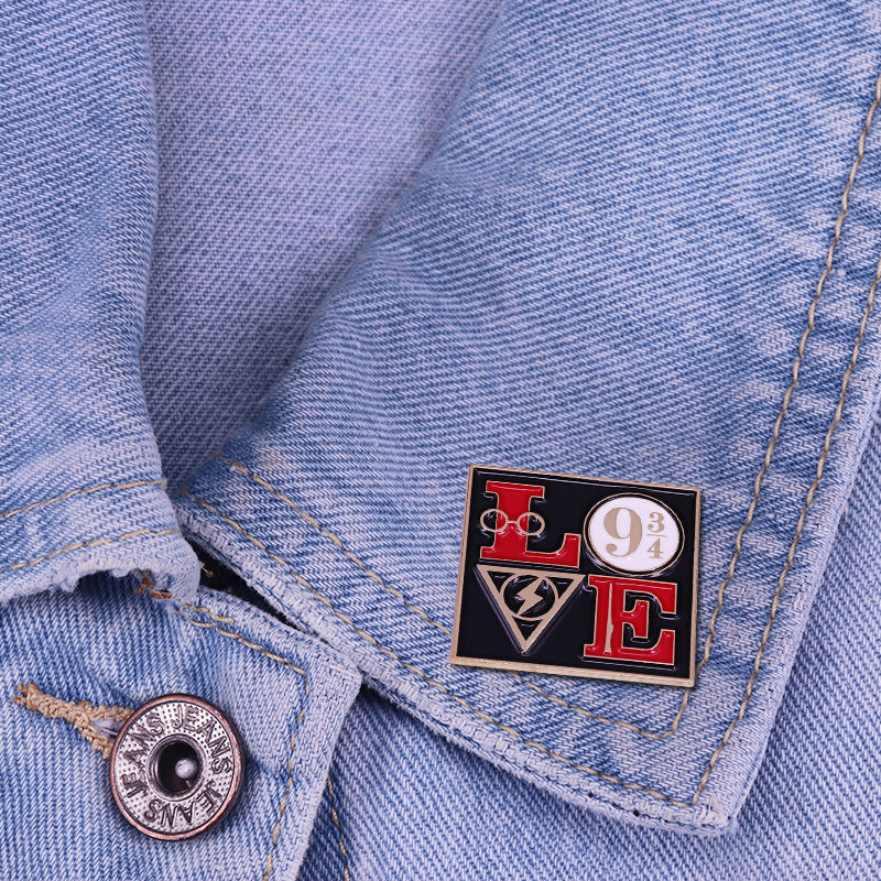 Harry Potter Magical Items Collection Pin