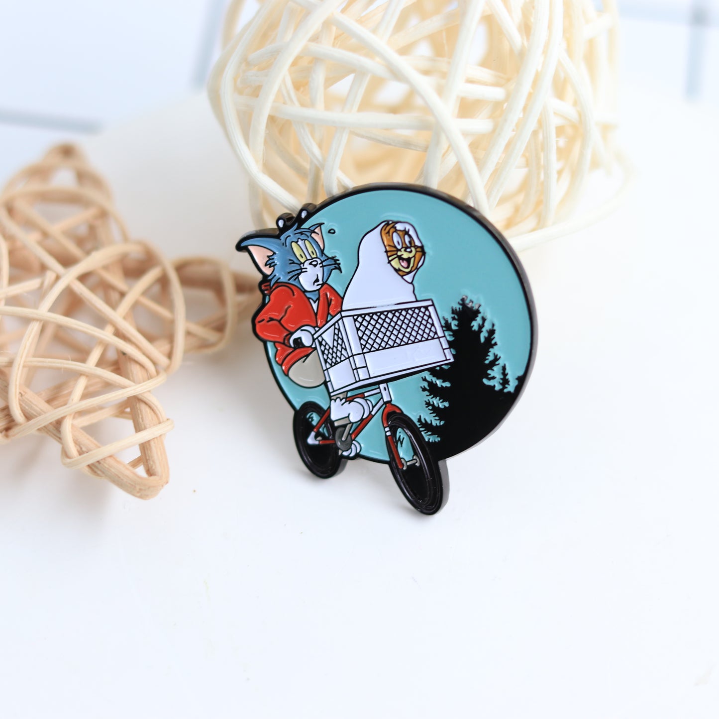 Tom And Jerry E.T. Ride Pin