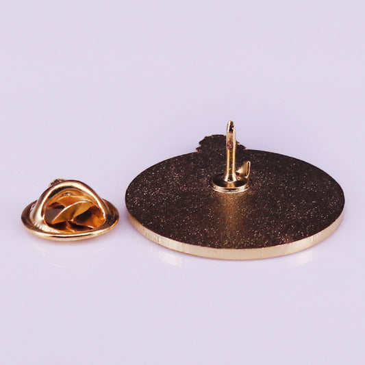 A Darker Shade Of Magic V.E. Schwab Pin