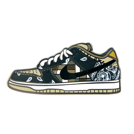TS Dunk Sneakers Cashew Flower Pin