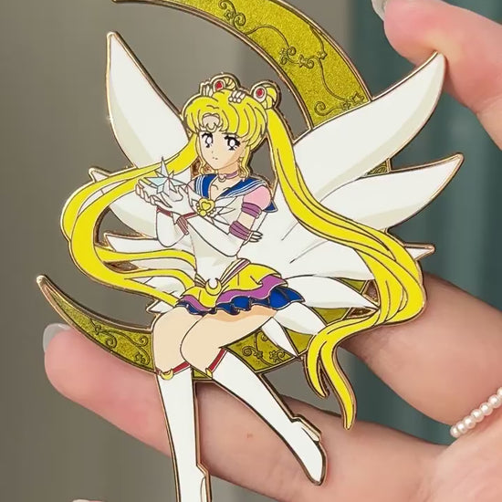 video of Sailor Moon Usagi Tsukino Japanese Animation Pin