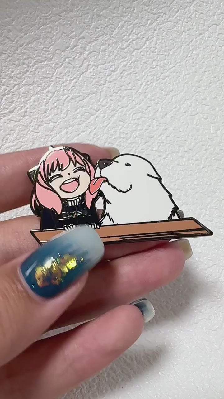 video of Spy x Family Anya Bond Pin