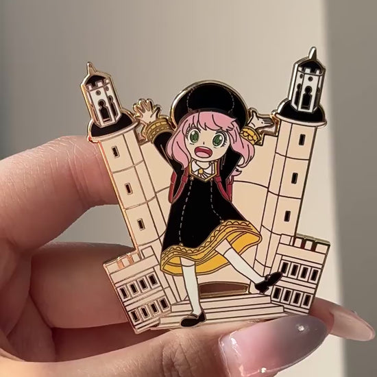 video of Spy x Family Anya's School Pin