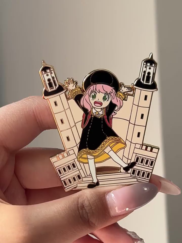 video of Spy x Family Anya's School Pin