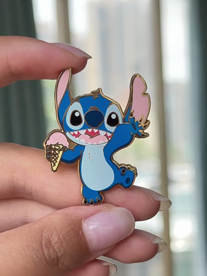 video of Lilo & Stitch: Stitch Pin