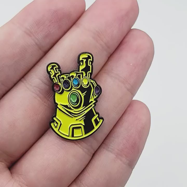 video of Western Movies Infinity Gauntlet Pin