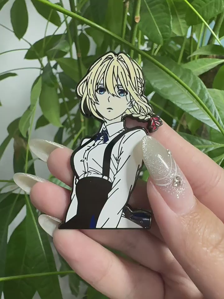video of Violet Evergarden Pin